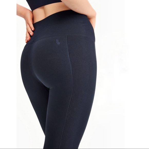 Lole Pants - Lole Aerin Ankle Leggings High-Waist M Black